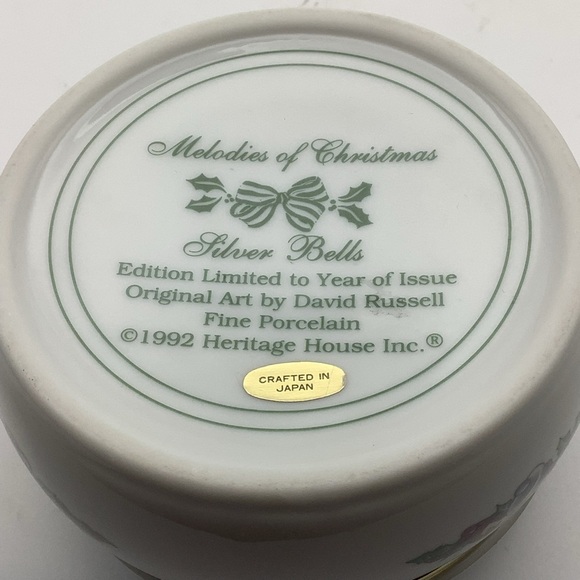 Vintage 1992 Heritage House Silver Bells Christmas Musical Box - Picture 14 of 14